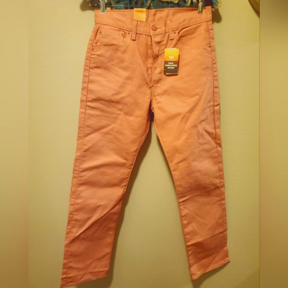 NWT Women Levi's Raw  Denim Jeans